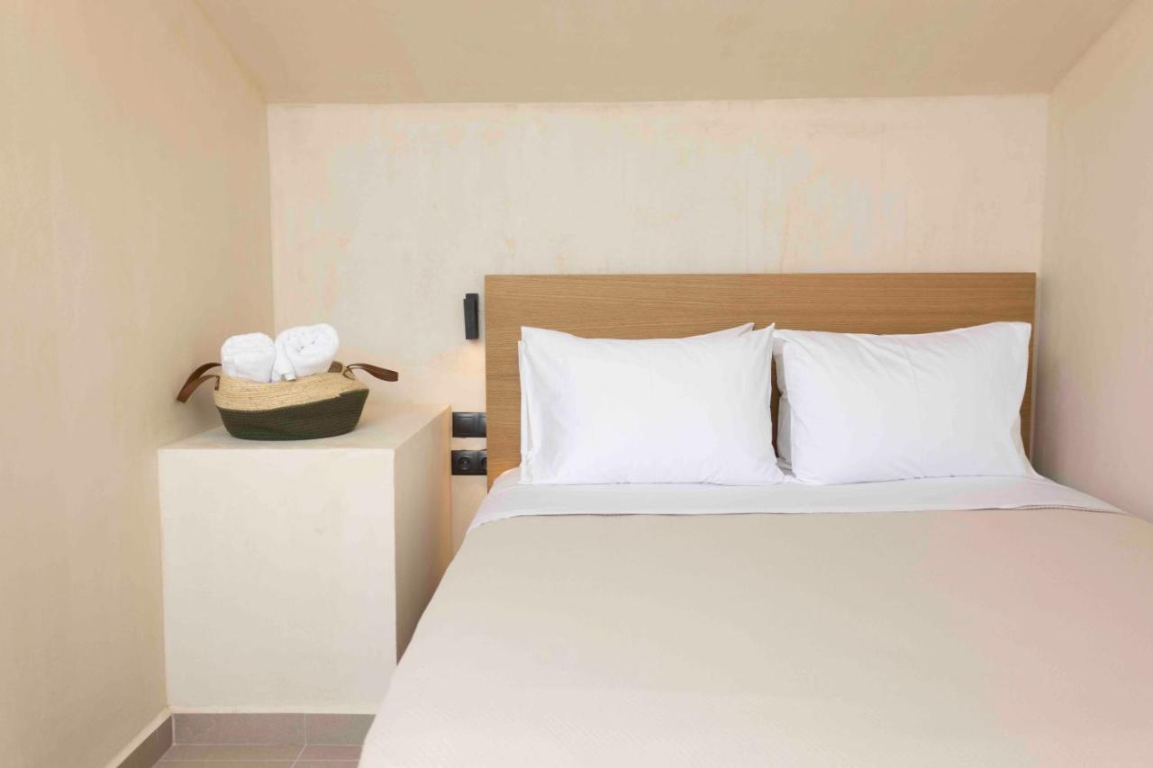 Pnoes Luxury Suites パリウリ エクステリア 写真