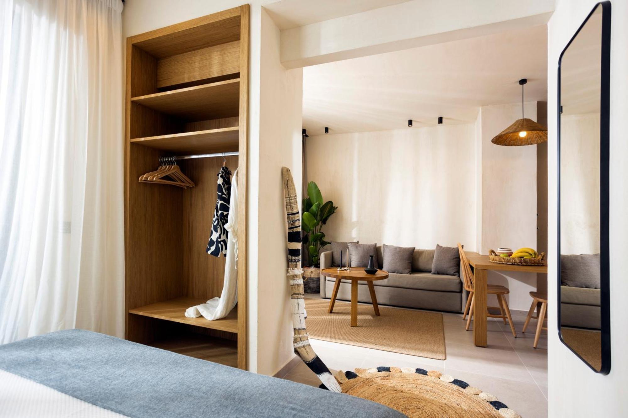 Pnoes Luxury Suites パリウリ エクステリア 写真